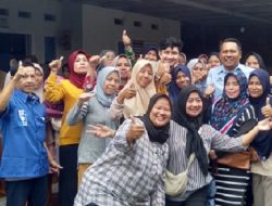 Warga Depok Antusias Periksa Mata Gratis Relawan 08 APIK