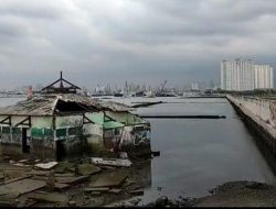 Segini Kerugian Akibat Banjir Persisir Jakarta