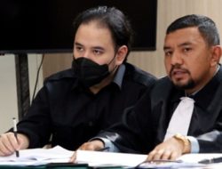 Datang ke PN Jaksel, Dito Mahendra Dikawal “Bodyguard”