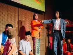 Lenong Betawi Seribu Akal Warnai HUT Jakarta ke-497