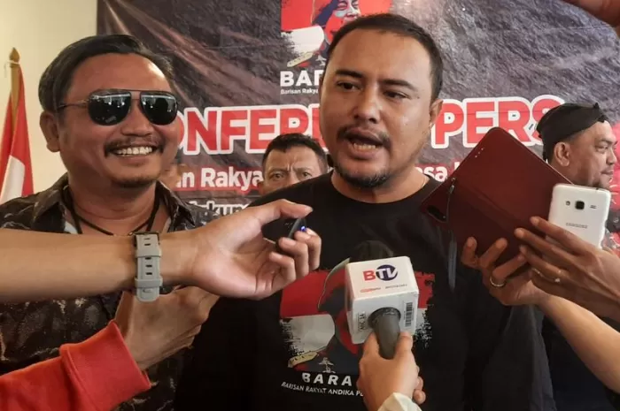 Umum Barisan Adi Kurniawan