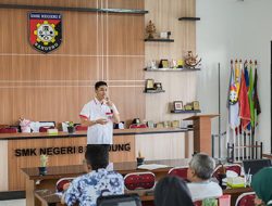Yayasan WINGS Peduli Kolaborasi bersama SMKN 8 Bandung