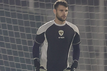 Penjaga gawang Timnas Indonesia Maarten Paes