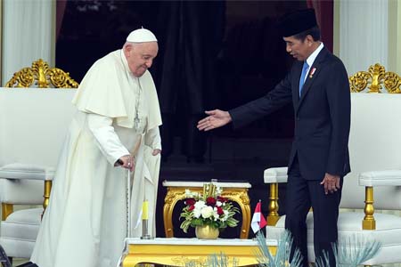 kunjungan sri paus fransiskus