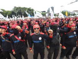 PHK Massal Sritex Memicu Aksi Partai Buruh dan KSPI di Depan Istana