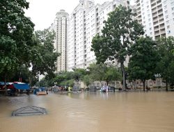 28 RT di Jakarta Terendam Banjir, Air Capai Ketinggian 150 Cm