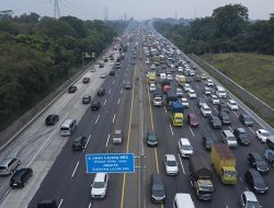 Jasamarga Transjawa Tol Hentikan Rekayasa Lalu Lintas Lawan Arah di Tol Japek Setelah Lalin Normal