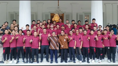 Pramono-Rano Jamu Persija di Balai Kota, Janji Dukung Laga Kandang di Jakarta