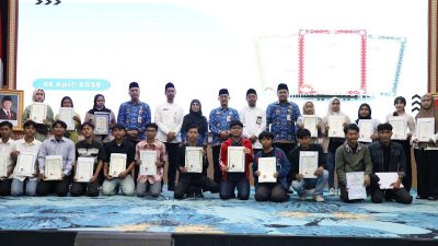 Disdik-Baznas Bazis Serahkan Bantuan Ijazah bagi 117 Siswa