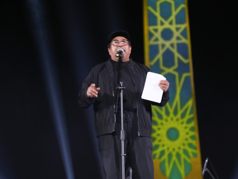 Wagub Rano Sapa Pengunjung Acara Lebaran di Jakarta.