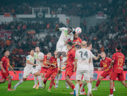 Duel Panas Persija vs Persebaya di GBK Berakhir Imbang 1-1