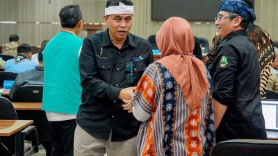 Plt. Kadisdik Jabar, Deden Saepul Hidayat dalam "Uji Publik Eksternal SPMB 2025" di Aula Dewi Sartika Kantor Disdik Jabar, Kota Bandung, Kamis, 10 April 2025.