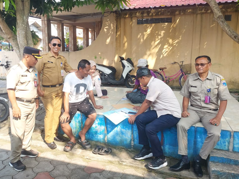 Pulau Panggang Manfaatkan Layanan Jemput Bola Adminduk