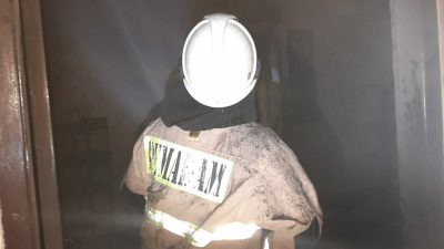 Korsleting Listrik Picu Kebakaran Rumah di Ciracas, Gulkarmat Jakarta Timur Bergerak Cepat Padamkan Api