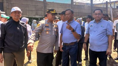Wali Kota Jakarta Timur, Munjirin meninjau Eks Posko Ormas di Pasar Induk Kramat Jati akan Dijadikan Taman Interaktif