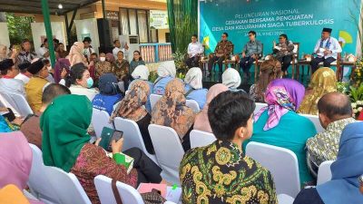 Menkes Luncurkan Gerakan Bersama Penguatan Siaga TBC di Kelurahan Rambutan