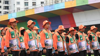 1.050 Petugas Disiagakan Pastikan Kebersihan Jakarta saat Hari Buruh