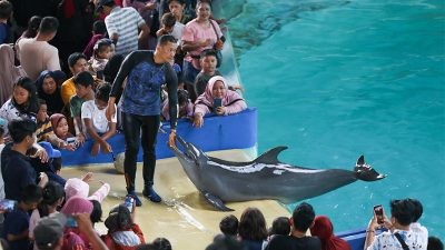 Puluhan Ribu Wisatawan Kunjungi Ancol