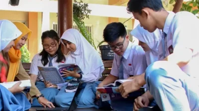 SPMB Jabar 2025 Jenjang SMA-SMK, Ini Jadwal dan Syaratnya