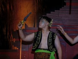 Keris Empu Gandring, Drama Ken Arok, dan Refleksi Nilai Moral di SMAN 4 Bandung