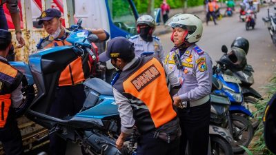 40 Kendaraan Parkir Liar di Jaksel Ditindak