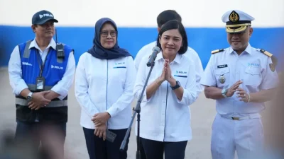 Dirut Pelni Tri Andayani dan Kepala Cabang Jakarta Kunjungi Pelabuhan Tanjung Priok