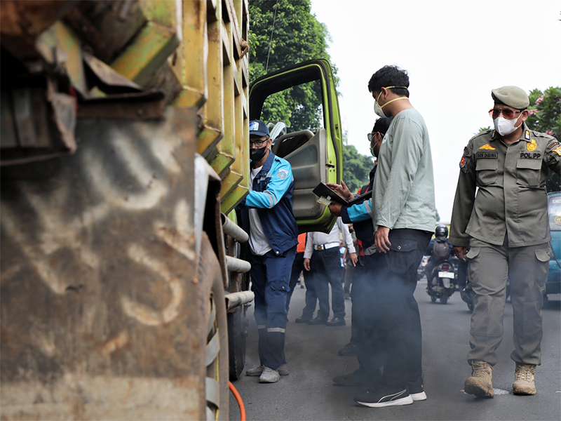 Penegakan Hukum Kendaraan Berat Pelanggar Uji Emisi Terus Dilakukan