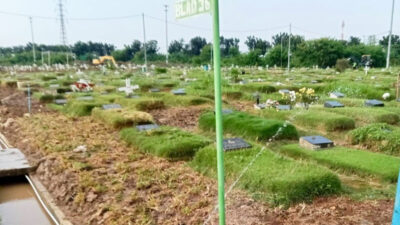 Penyiram Otomatis Diuji Coba di TPU Rorotan