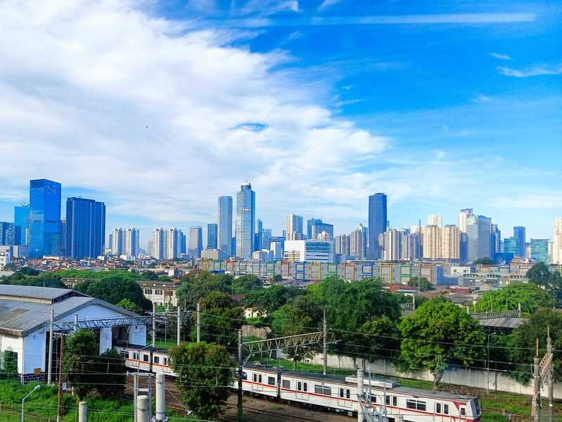 Cuaca Berawan Dominasi Jakarta Hari Ini