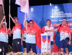 Gubernur Pramono Anung Resmi Buka BTN Jakarta International Marathon 2025