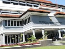 Curiga LHKPN Kabid PKLK Rp5,1 M.Trinusa : Mengendus Pengadaan Peralatan TIK SLB 